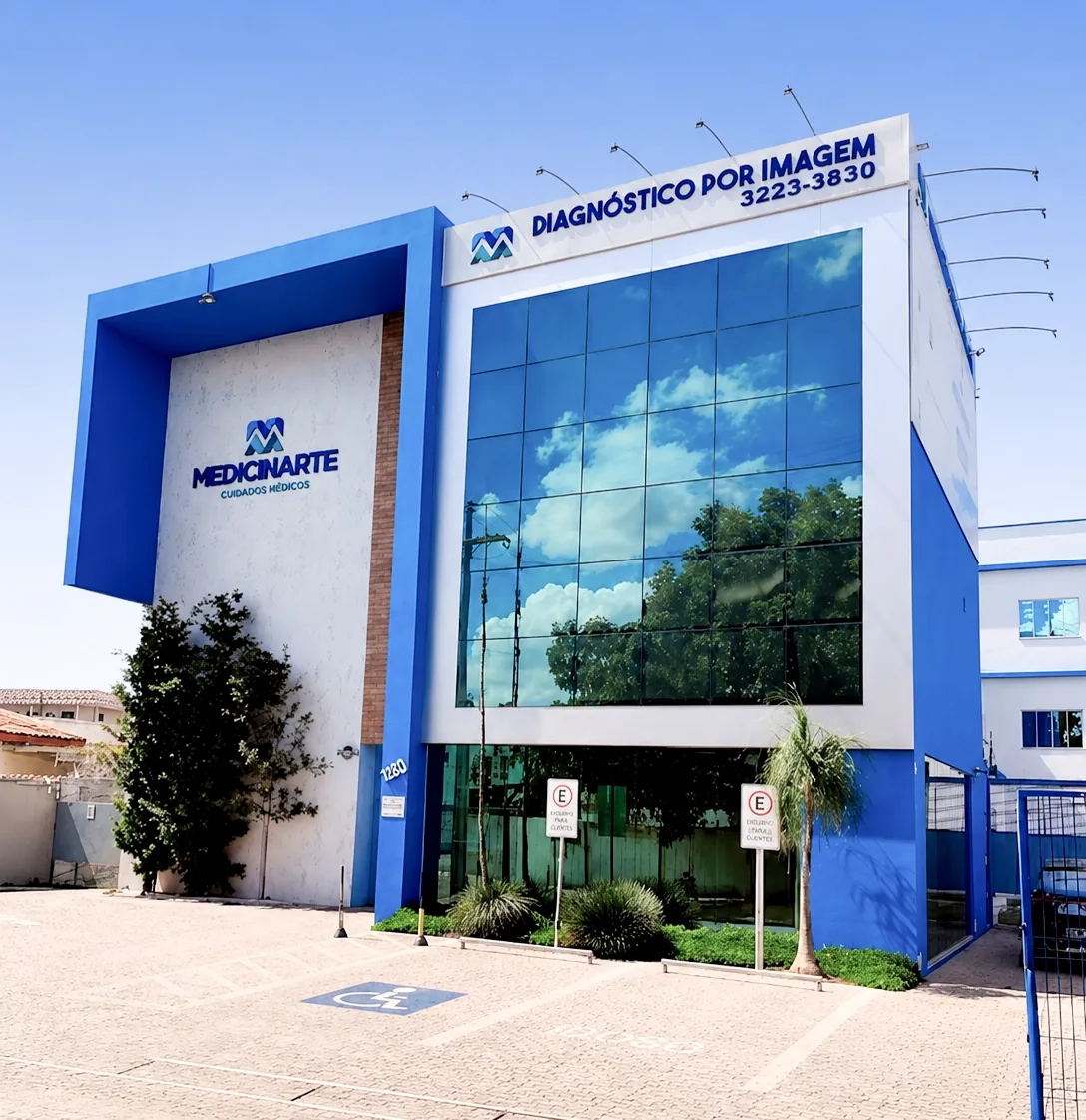 Fachada da Medicinarte, no Bosque, em Rio Branco