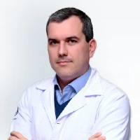 Dr. Fabricio Stewan Feltrin
